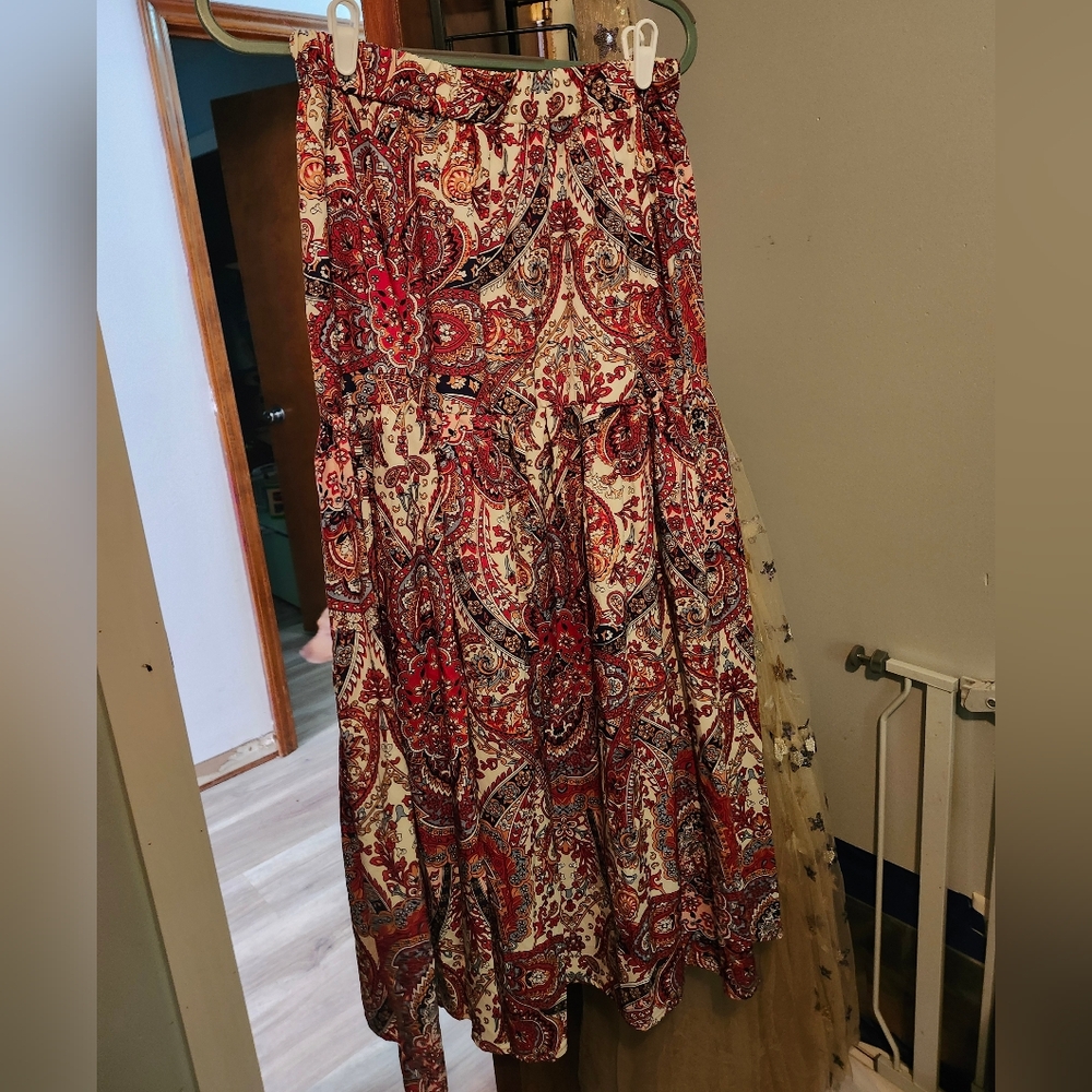 Skirt
